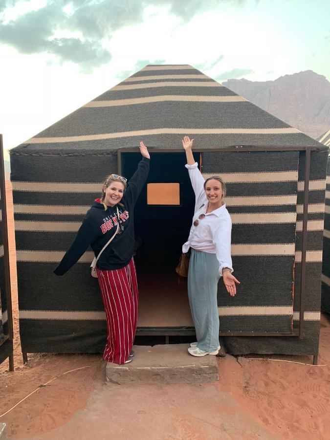 Desert Moon Camp Wadi Rum Exterior photo