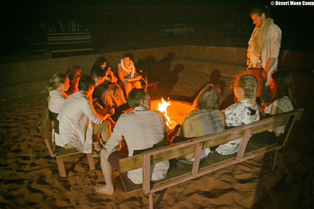 Desert Moon Camp Wadi Rum Exterior photo